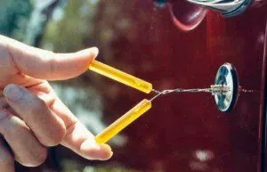 Parker Locksmith Store Hamden, CT 203-278-5091 - key-broke-in-lock